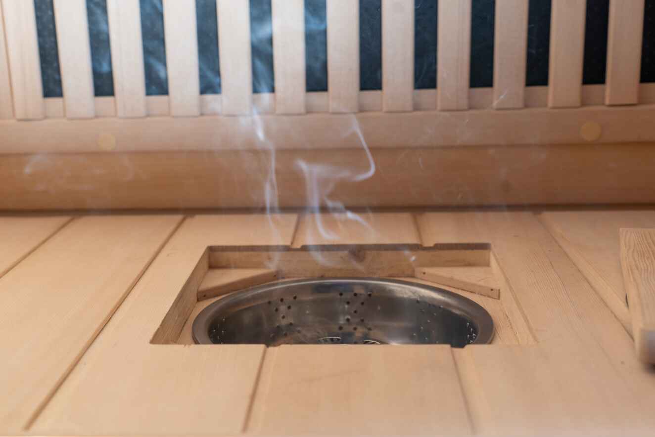 Жаһандық тренд Қытайлық сауналар бүкіл әлемде жастықтардың астындағы жасырын түтікке барады Жаһандық тренд Қытайлық сауналар бүкіл әлемде жастықтардың астындағы жасырын түтікке барады